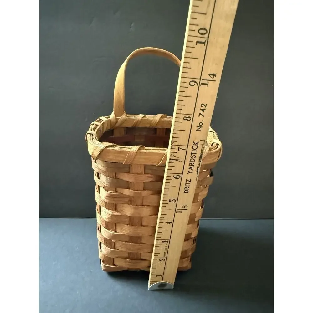 Woven Rattan Wall Hanging Baskets, Hand-Woven Wicker Storage Organizer, Porta...